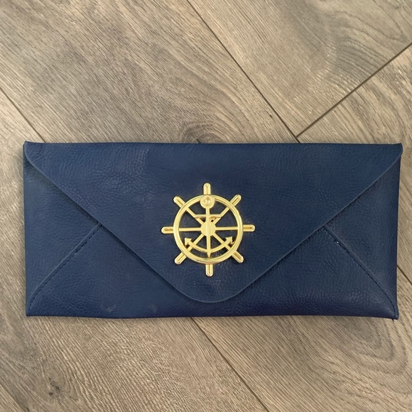 Mud Pie Handbags - Mud Pie Clutch